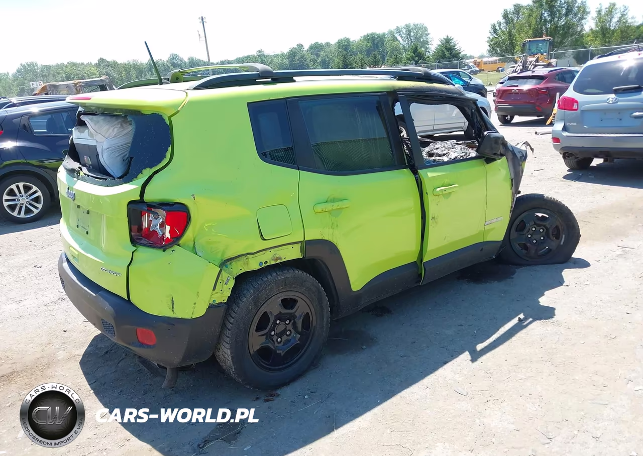 2018 Jeep Renegade Sport 4X4 VIN:ZACCJBAB3JPG98086 - 4