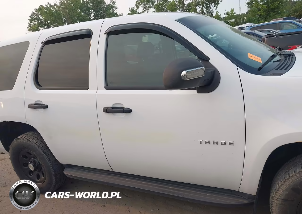 2010 Chevrolet Tahoe Commercial Fleet VIN:1GNUKAE03AR218528 - 13