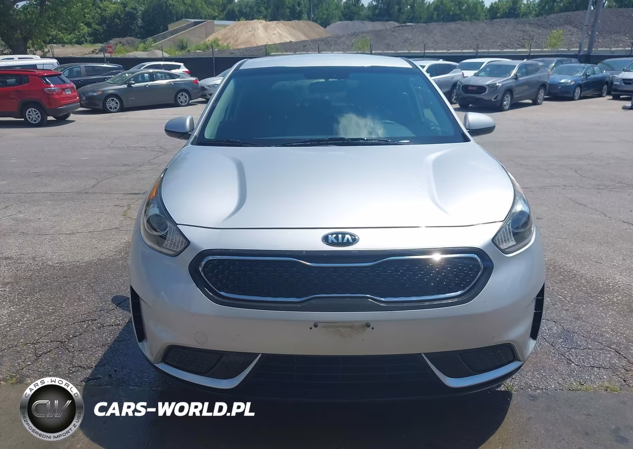 2018 Kia Niro Fe VIN:KNDCB3LC1J5147463 - 17
