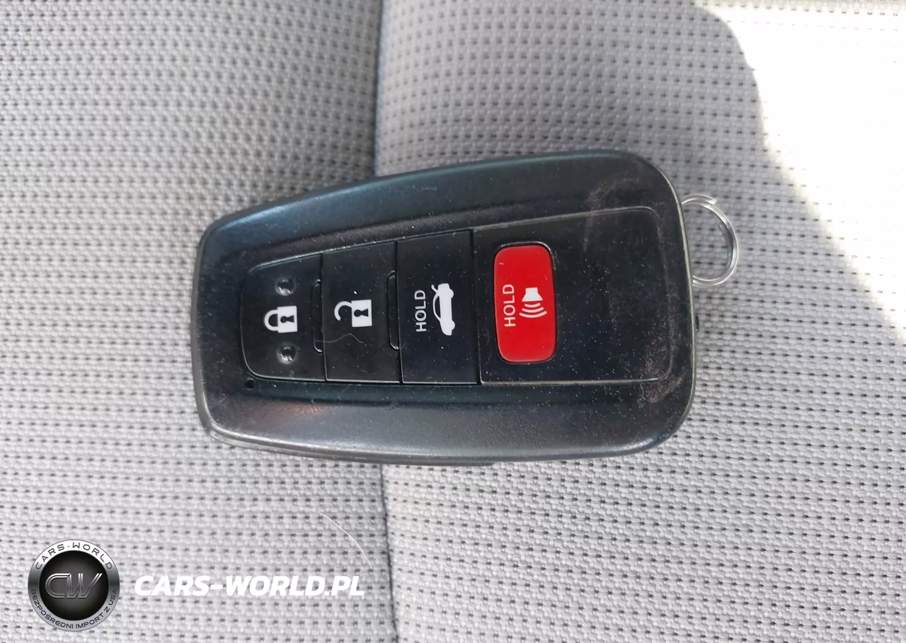 2021 Toyota Corolla Hybrid Le VIN:JTDEAMDE0MJ027084 - 11