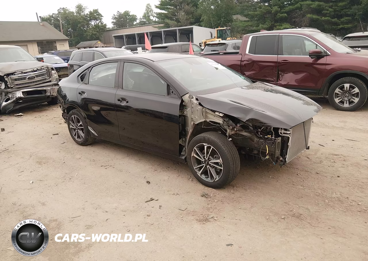 2022 Kia Forte Lxs