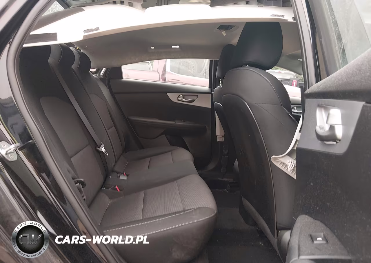 2022 Kia Forte Lxs VIN:3KPF24AD1NE439106 - 8