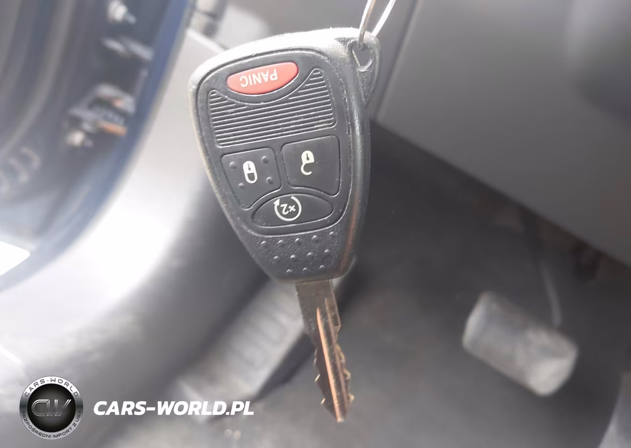 2017 Jeep Compass Latitude VIN:1C4NJDEB6HD105568 - 11