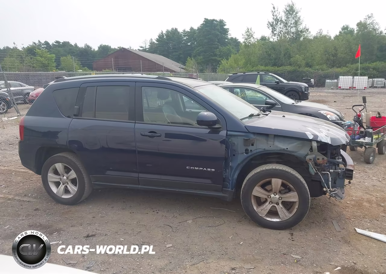 2017 Jeep Compass Latitude VIN:1C4NJDEB6HD105568 - 14