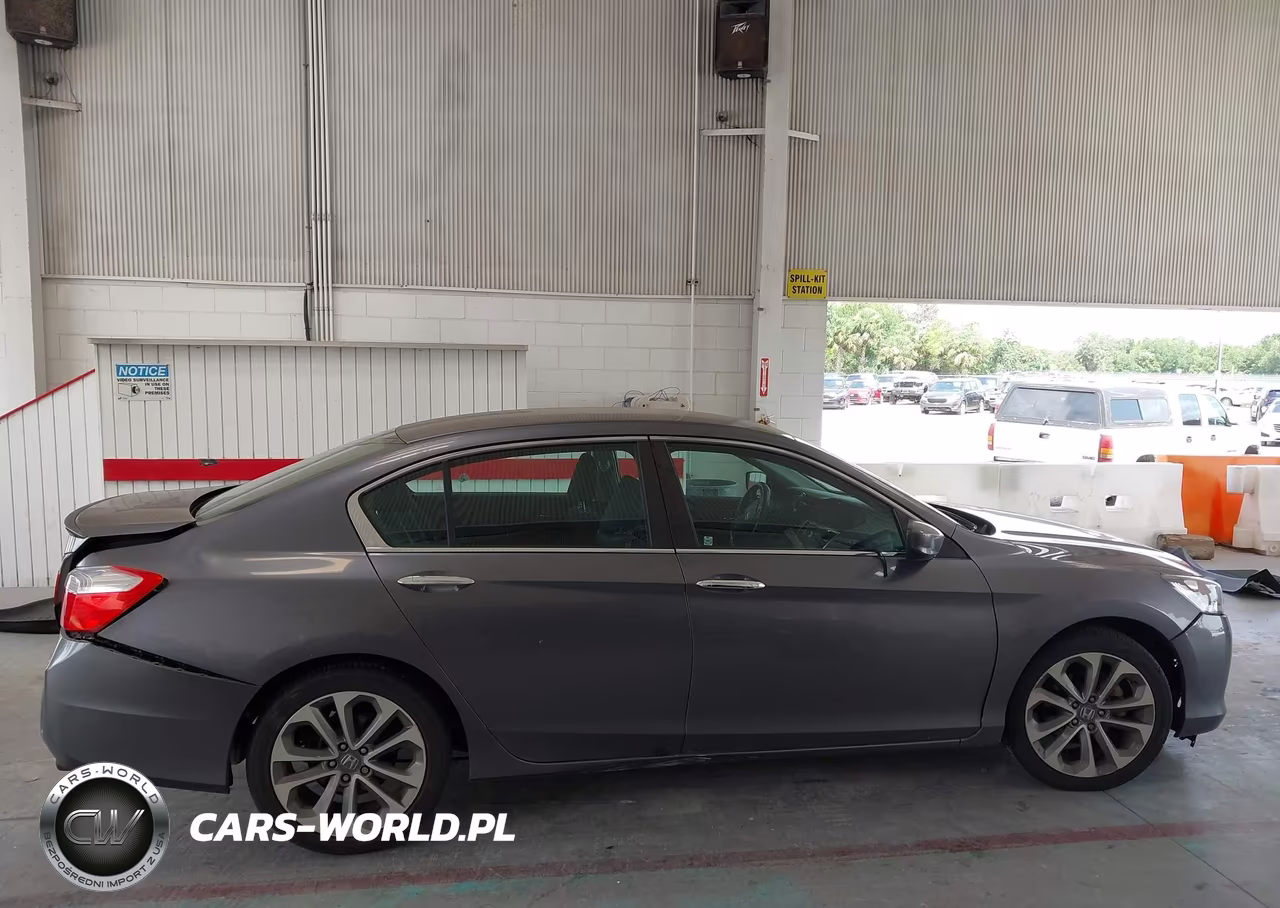 2014 Honda Accord Sport VIN:1HGCR2F52EA185107 - 14