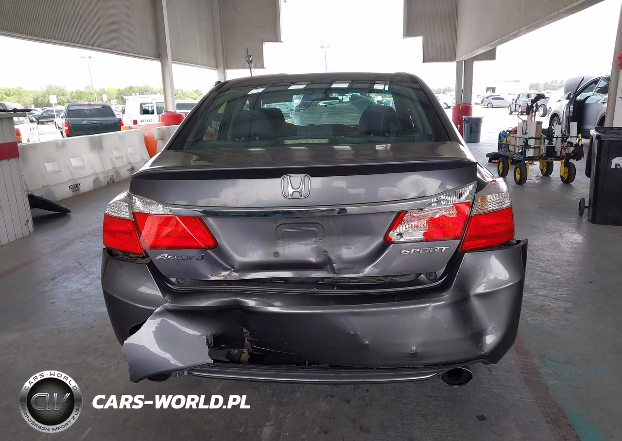 2014 Honda Accord Sport VIN:1HGCR2F52EA185107 - 17