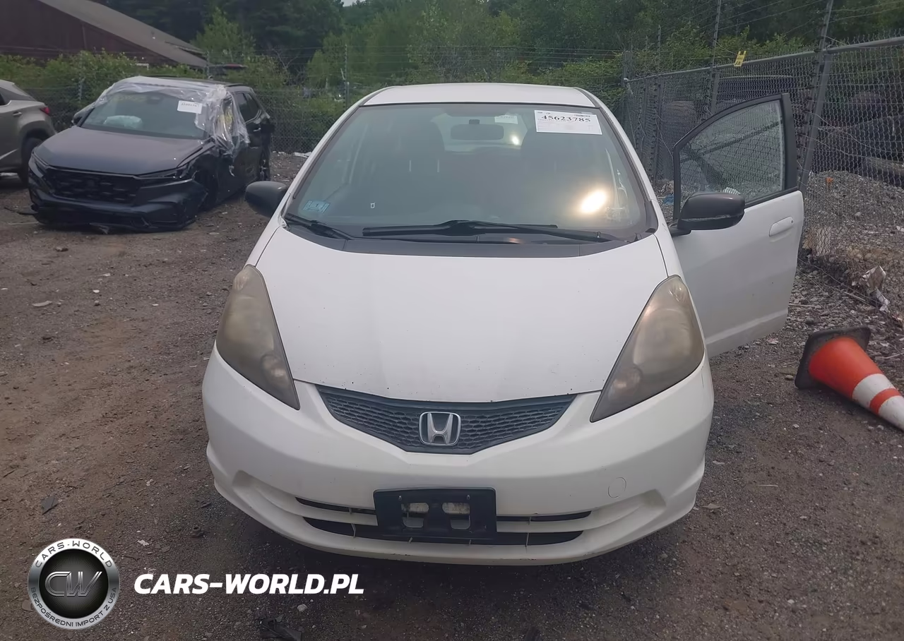 2011 Honda Fit VIN:JHMGE8H30BC005745 - 6