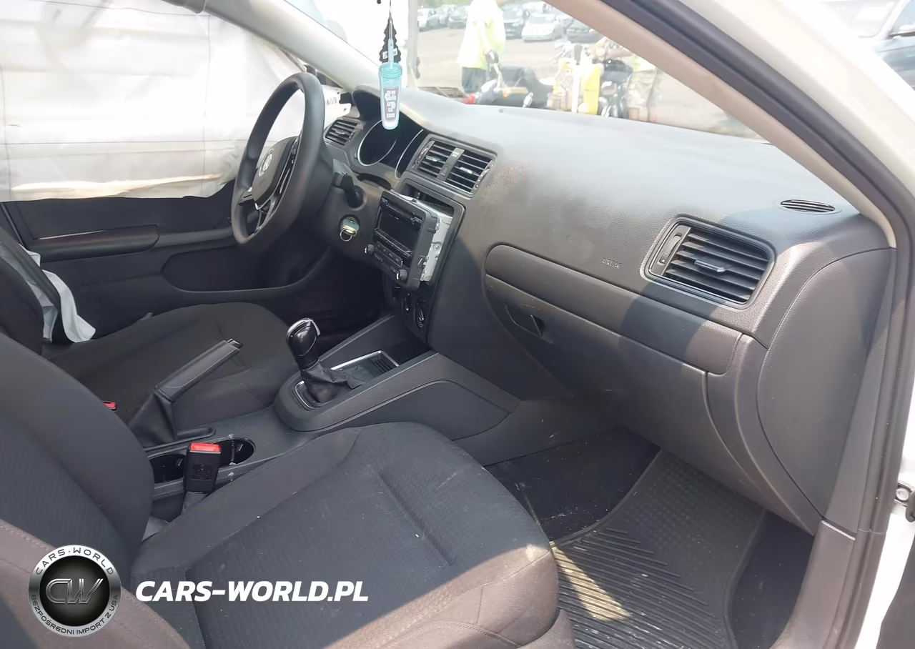 2015 Volkswagen Jetta 2.0L S VIN:3VW2K7AJ2FM304646 - 5