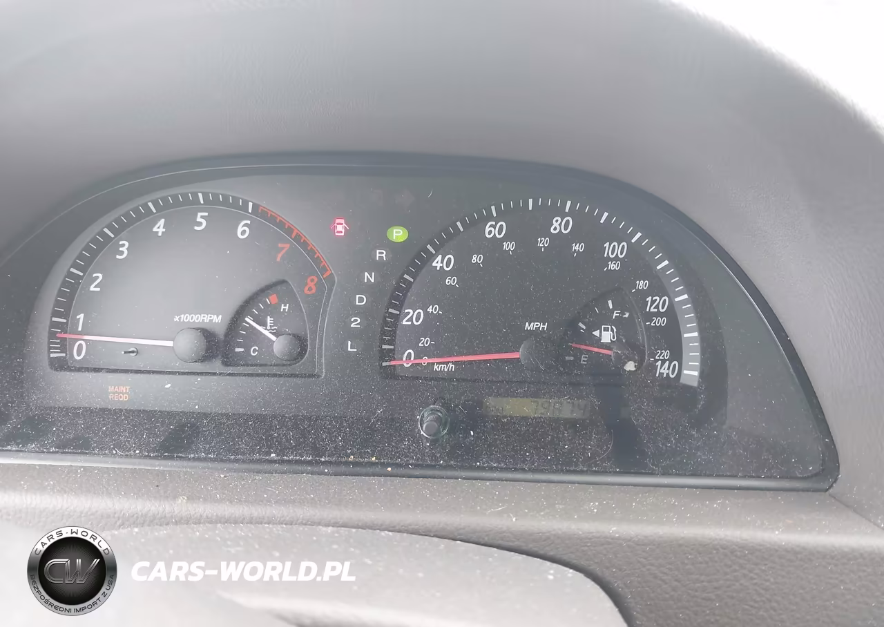 2004 Toyota Camry Le VIN:JTDBE32K340248808 - 7