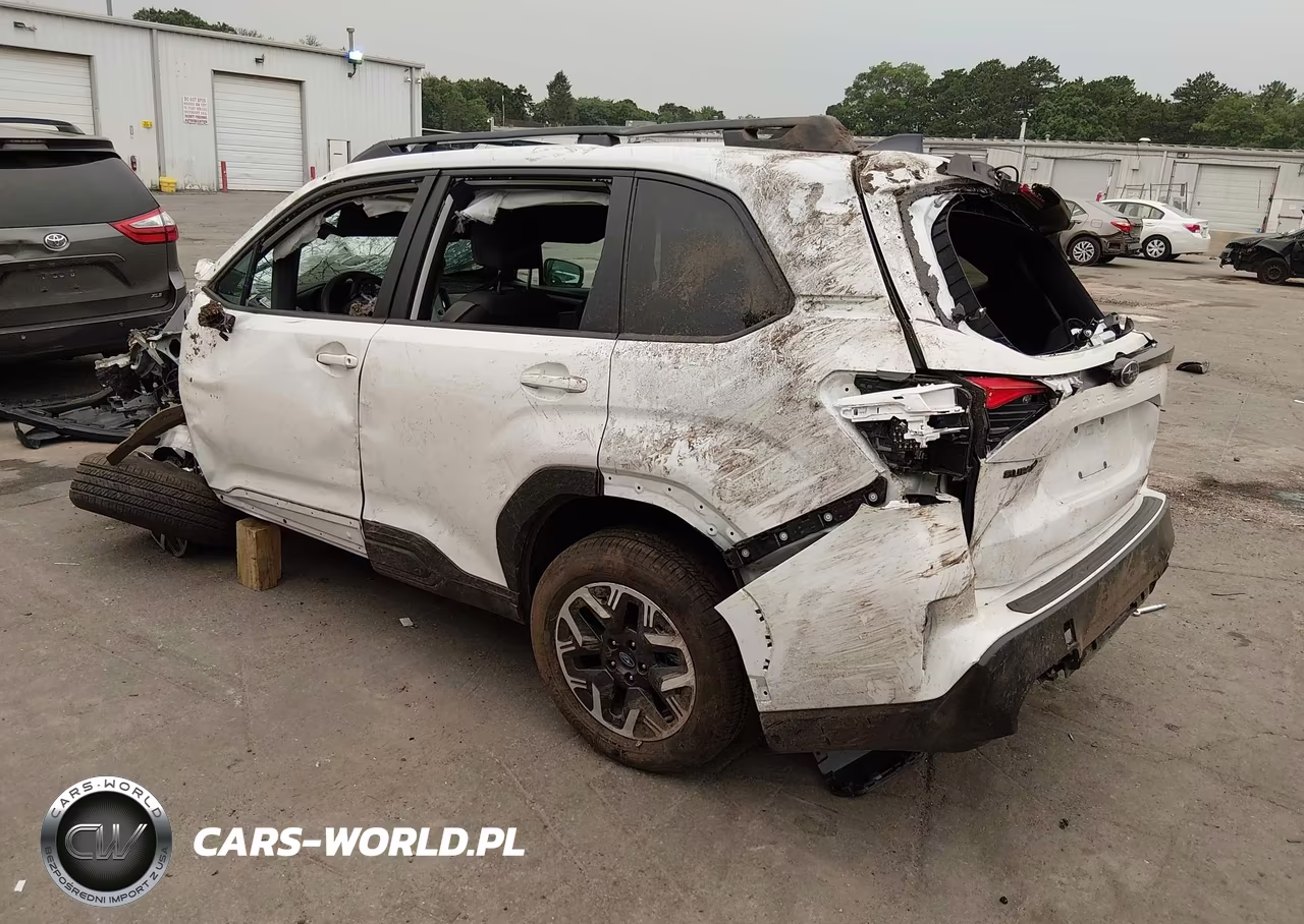 2026 Subaru Forester Premium VIN:4S4SLDD62T3065095 - 3
