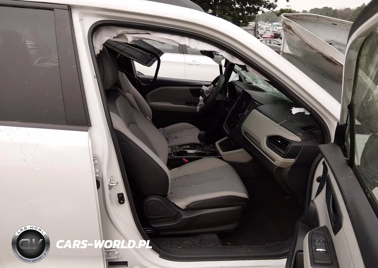 2026 Subaru Forester Premium VIN:4S4SLDD62T3065095 - 5