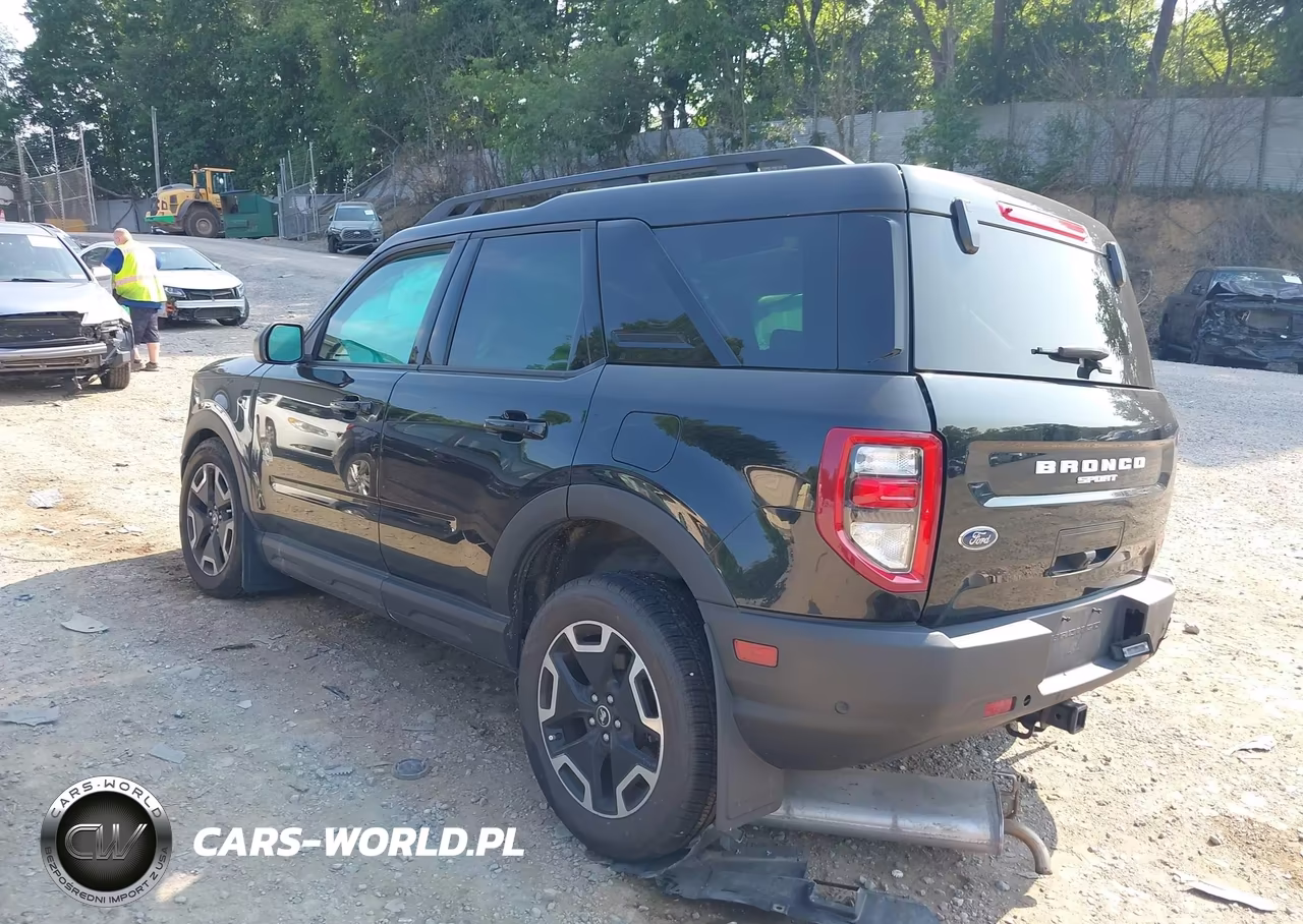 2023 Ford Bronco Sport Outer Banks VIN:3FMCR9C6XPRD27244 - 3