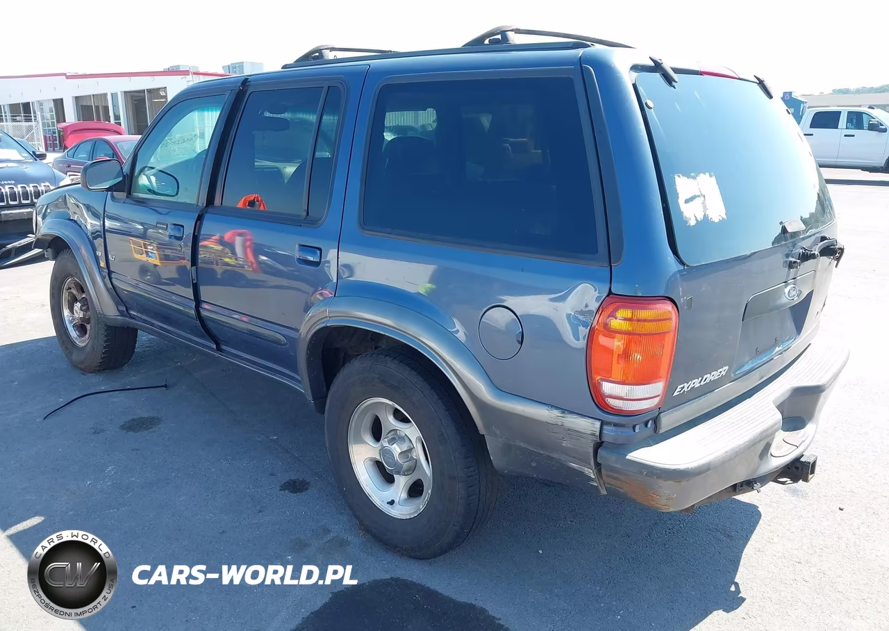 2001 Ford Explorer Xlt VIN:1FMZU83P61ZA52289 - 3