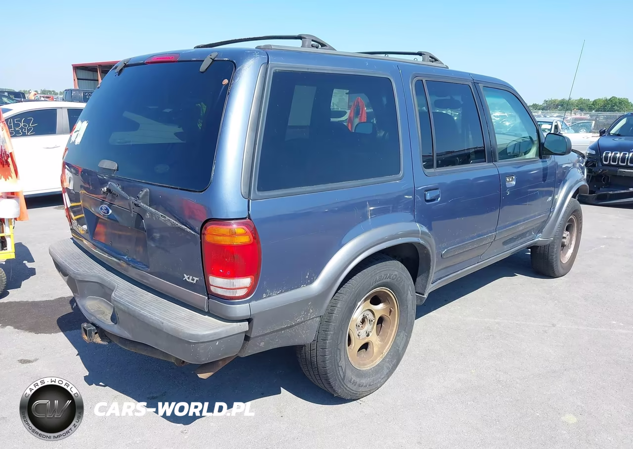 2001 Ford Explorer Xlt VIN:1FMZU83P61ZA52289 - 4