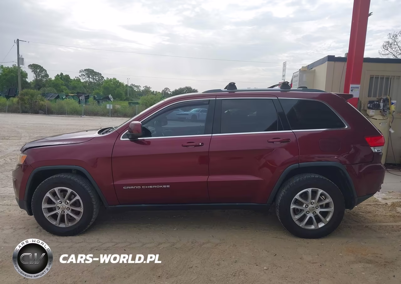2016 Jeep Grand Cherokee Laredo VIN:1C4RJEAGXGC368739 - 14