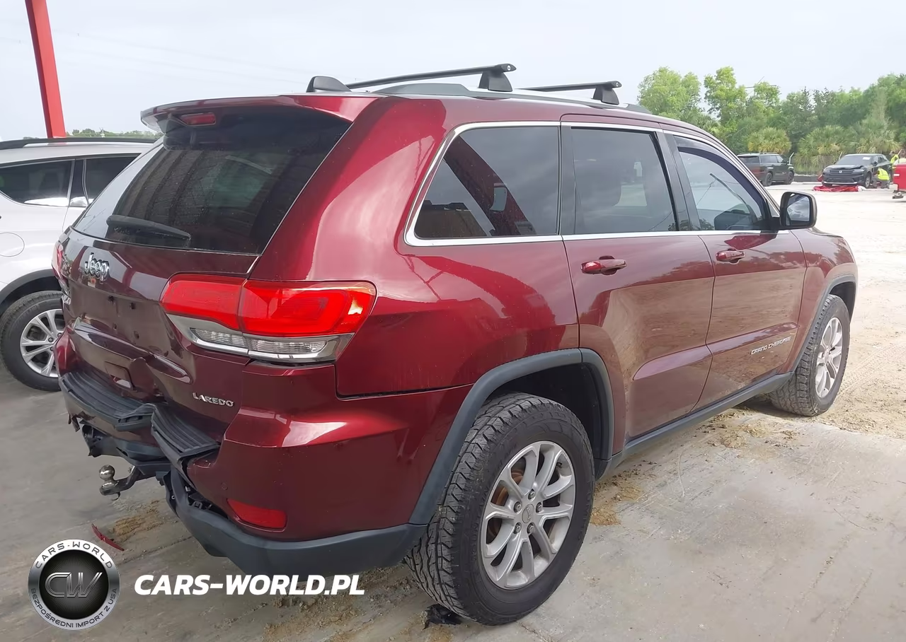 2016 Jeep Grand Cherokee Laredo VIN:1C4RJEAGXGC368739 - 4