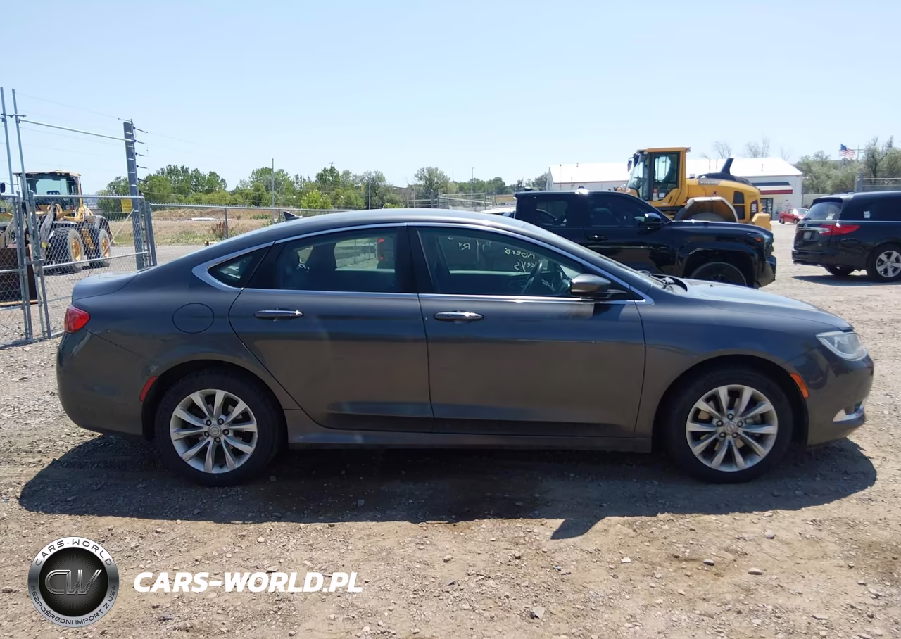 2015 Chrysler 200 C VIN:1C3CCCCB3FN501130 - 13