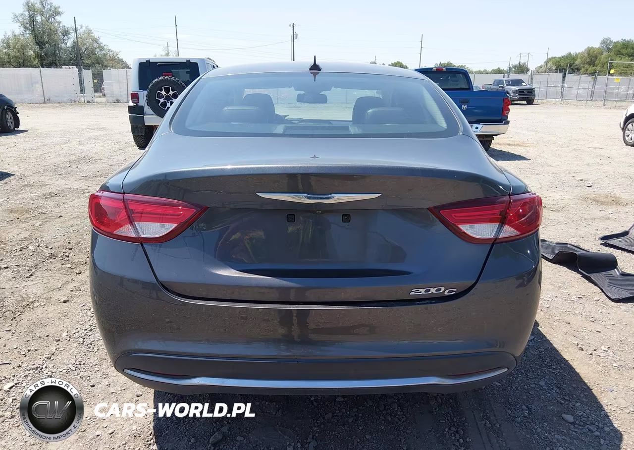 2015 Chrysler 200 C VIN:1C3CCCCB3FN501130 - 16