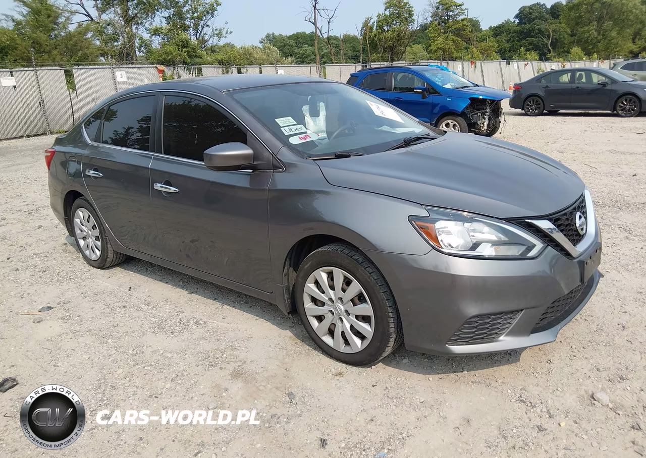 2017 Nissan Sentra S – zdjęcie 1 z 12