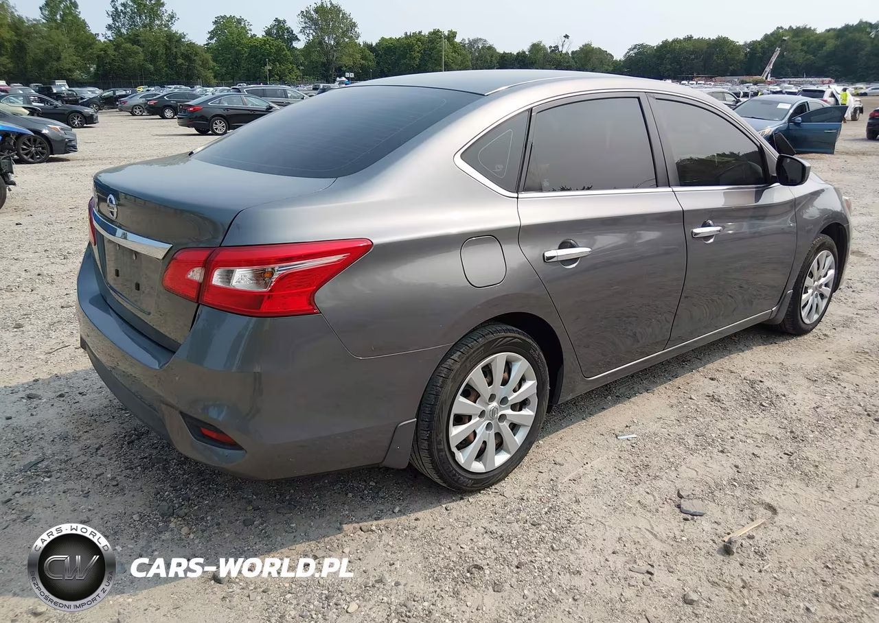 2017 Nissan Sentra S VIN:3N1AB7AP2HY213264 - 4