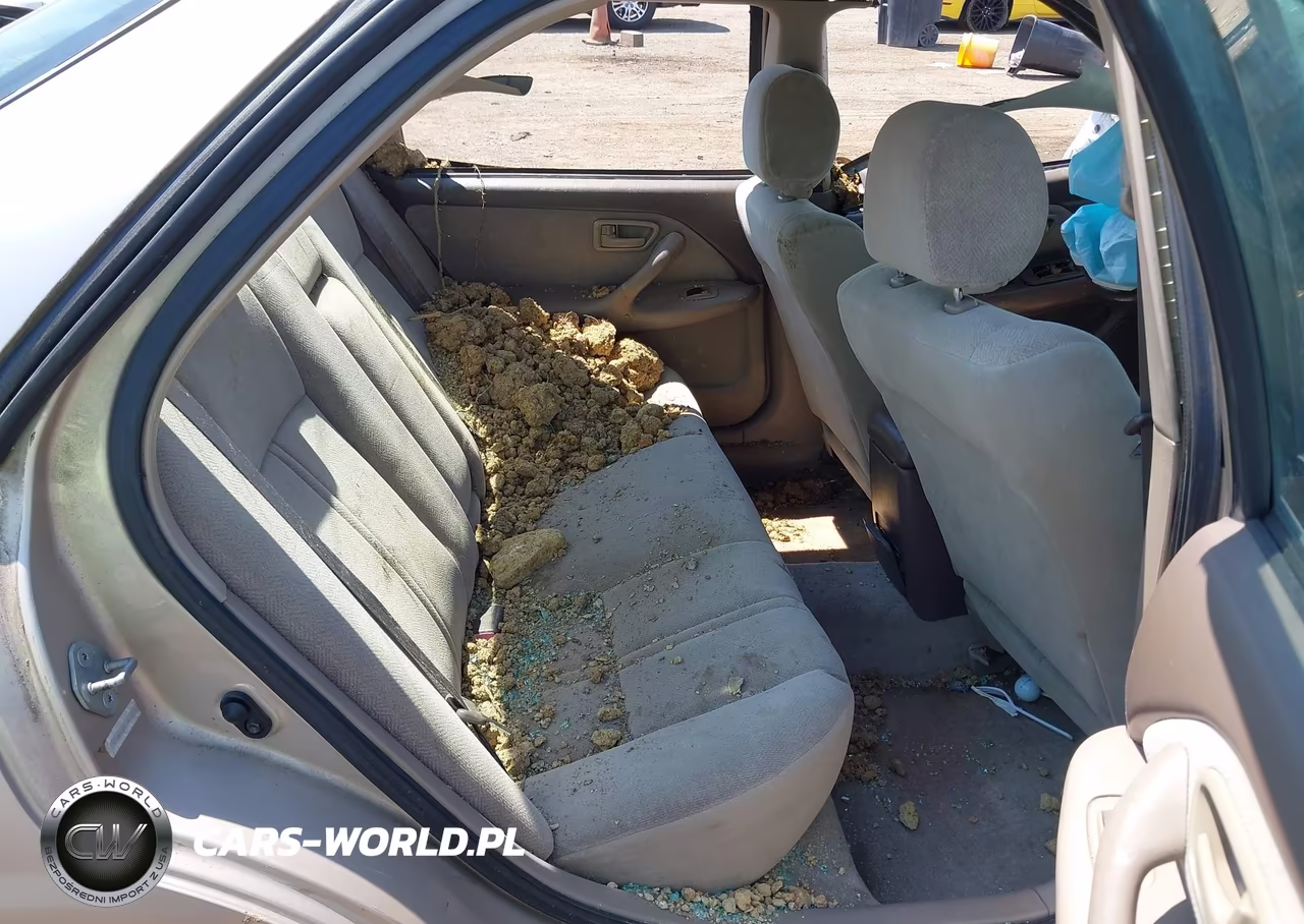 2001 Toyota Camry Ce VIN:4T1BG22K51U871772 - 8