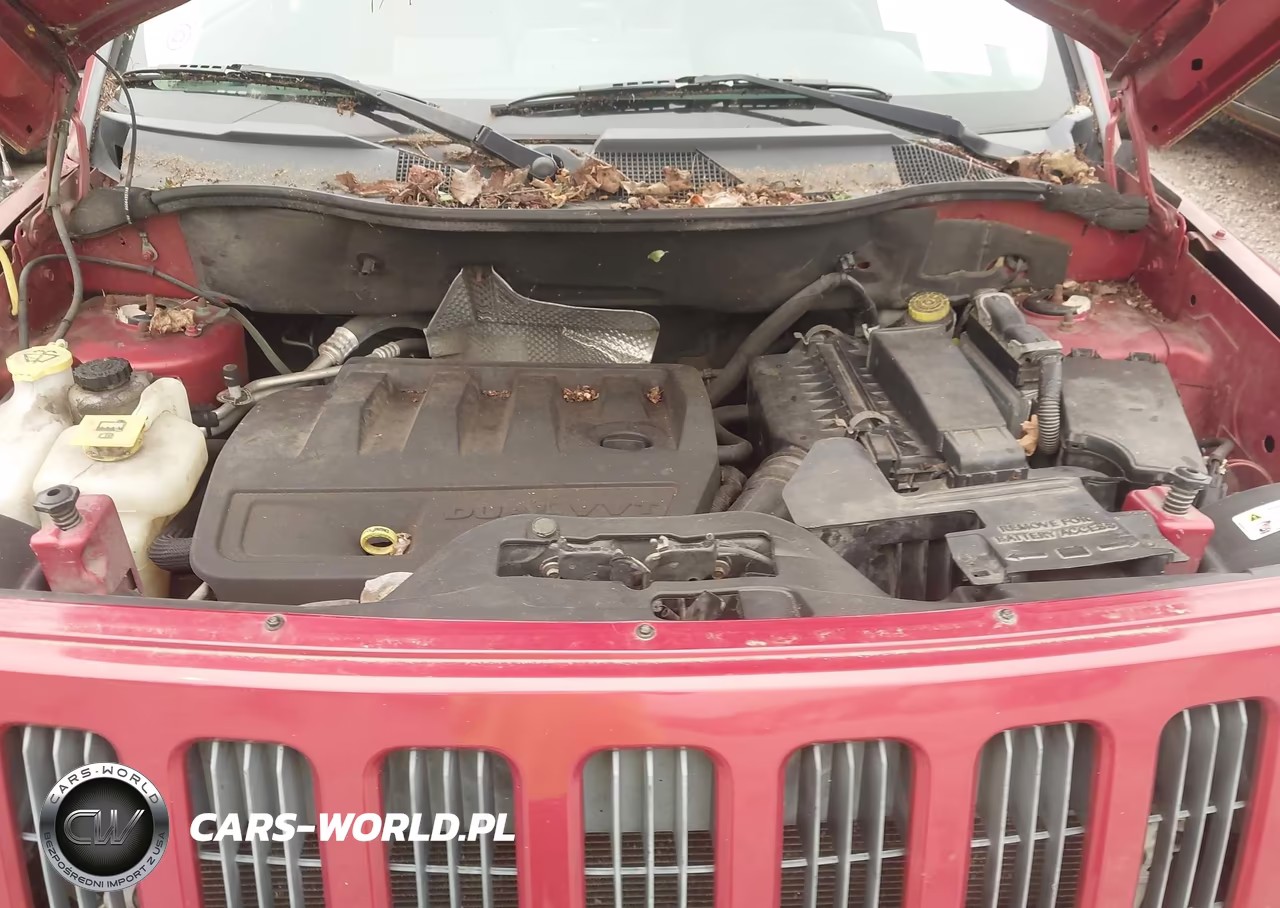 2008 Jeep Patriot Sport VIN:1J8FT28W38D613622 - 10