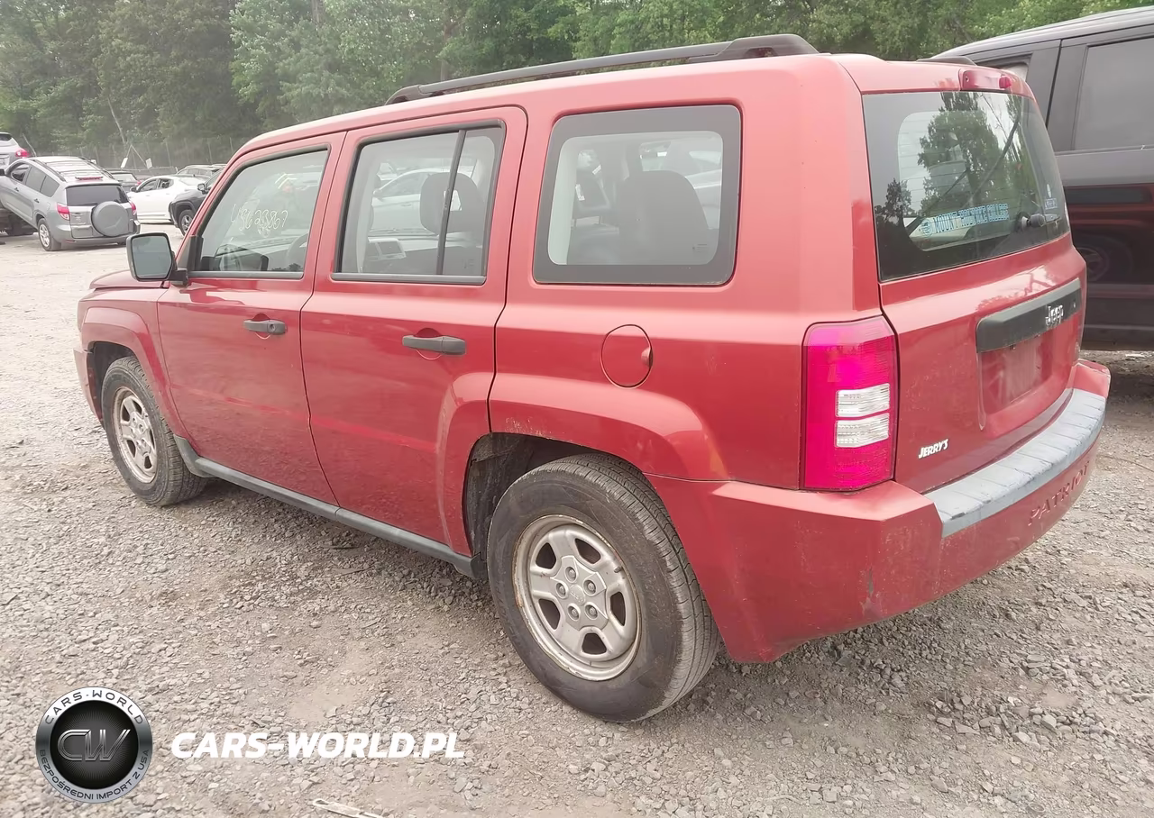 2008 Jeep Patriot Sport VIN:1J8FT28W38D613622 - 3