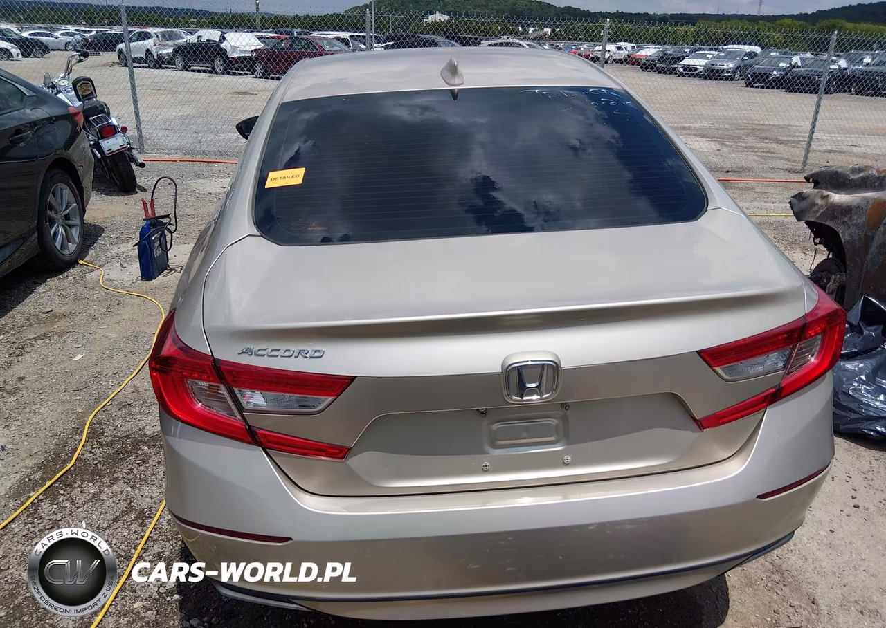 2018 Honda Accord Lx VIN:1HGCV1F14JA024903 - 17