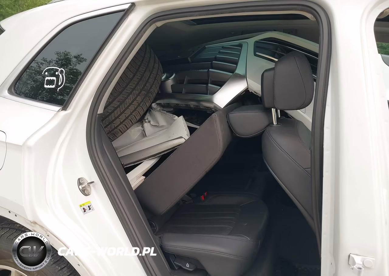 2019 Audi Q5 45 Premium VIN:WA1ANAFYXK2086556 - 8