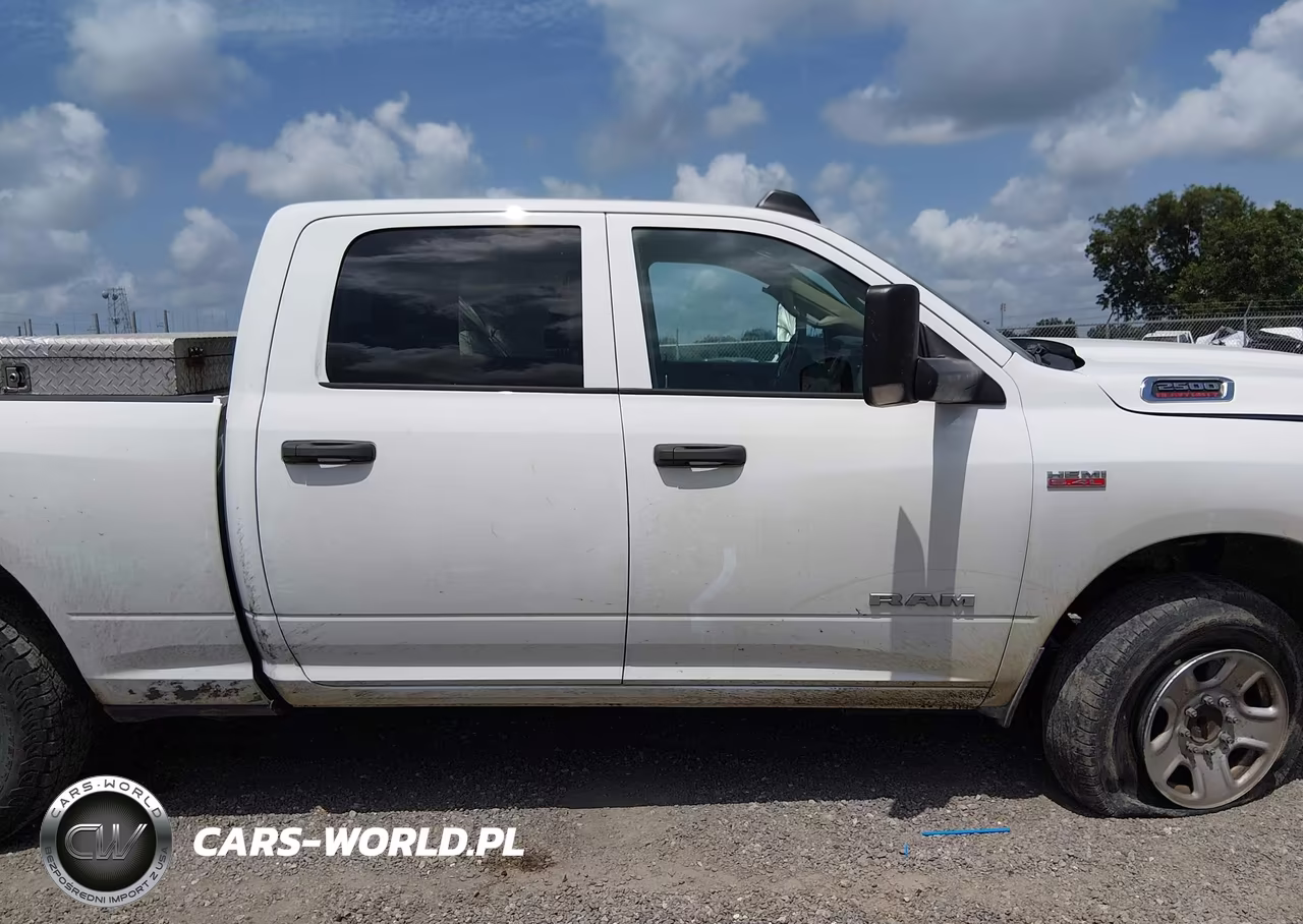 2019 Ram 2500 Tradesman 4X2 6'4 Box VIN:3C6UR4CJ4KG517875 - 14