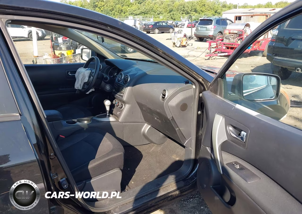 2012 Nissan Rogue S VIN:JN8AS5MV0CW400860 - 5