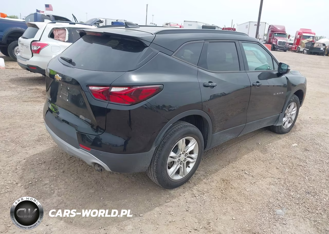2019 Chevrolet Blazer VIN:3GNKBCRS6KS613123 - 4