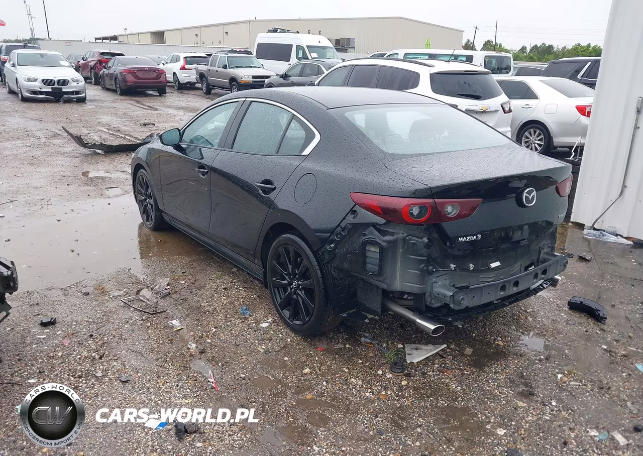 2025 Mazda Mazda3 2.5 S Select Sport VIN:JM1BPABM2S1774435 - 3