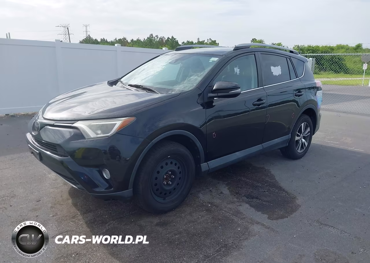 2018 Toyota Rav4 Xle VIN:2T3RFREV6JW716395 - 2