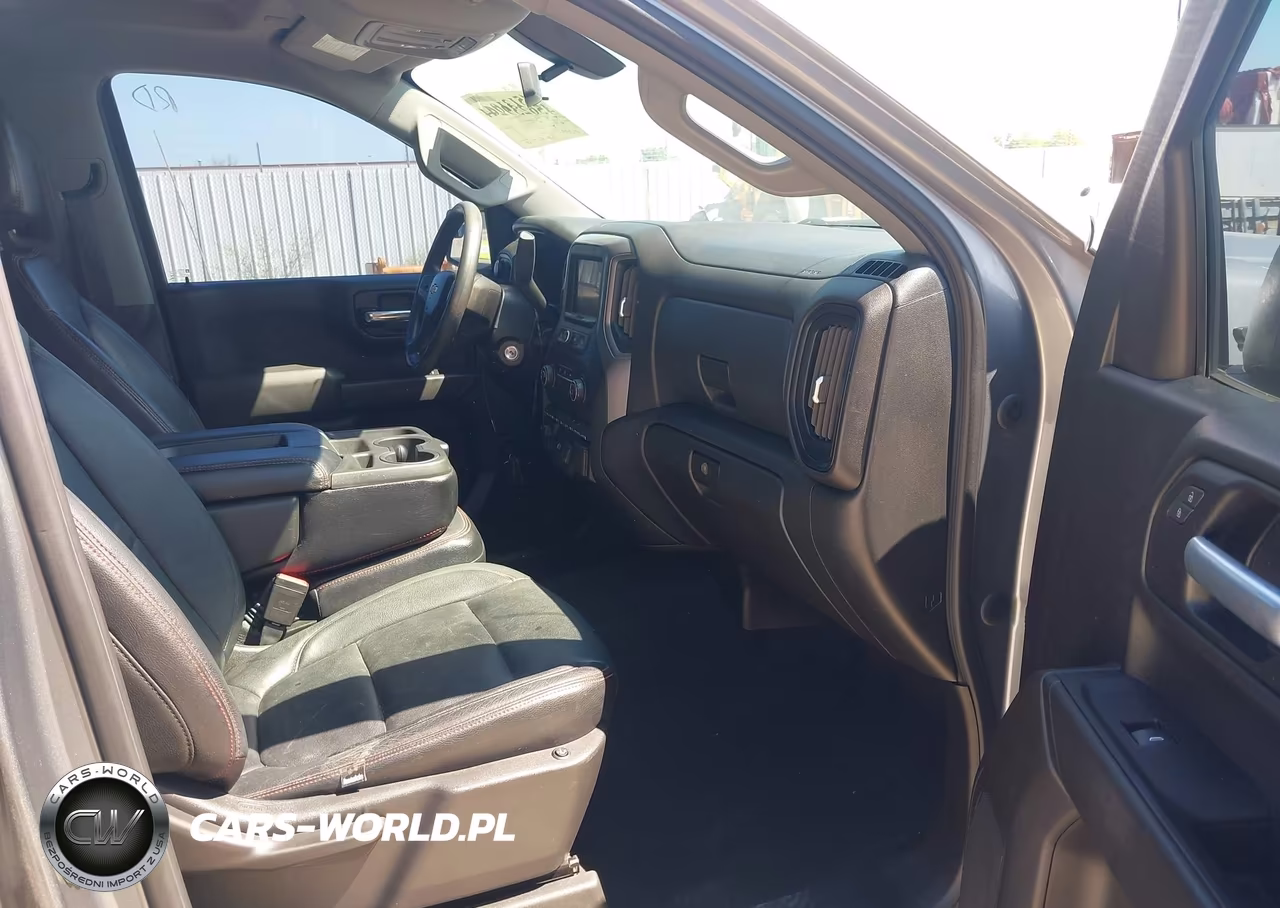 2020 Chevrolet Silverado 1500 4Wd Standard Bed Custom VIN:1GCPYBEK9LZ313402 - 5