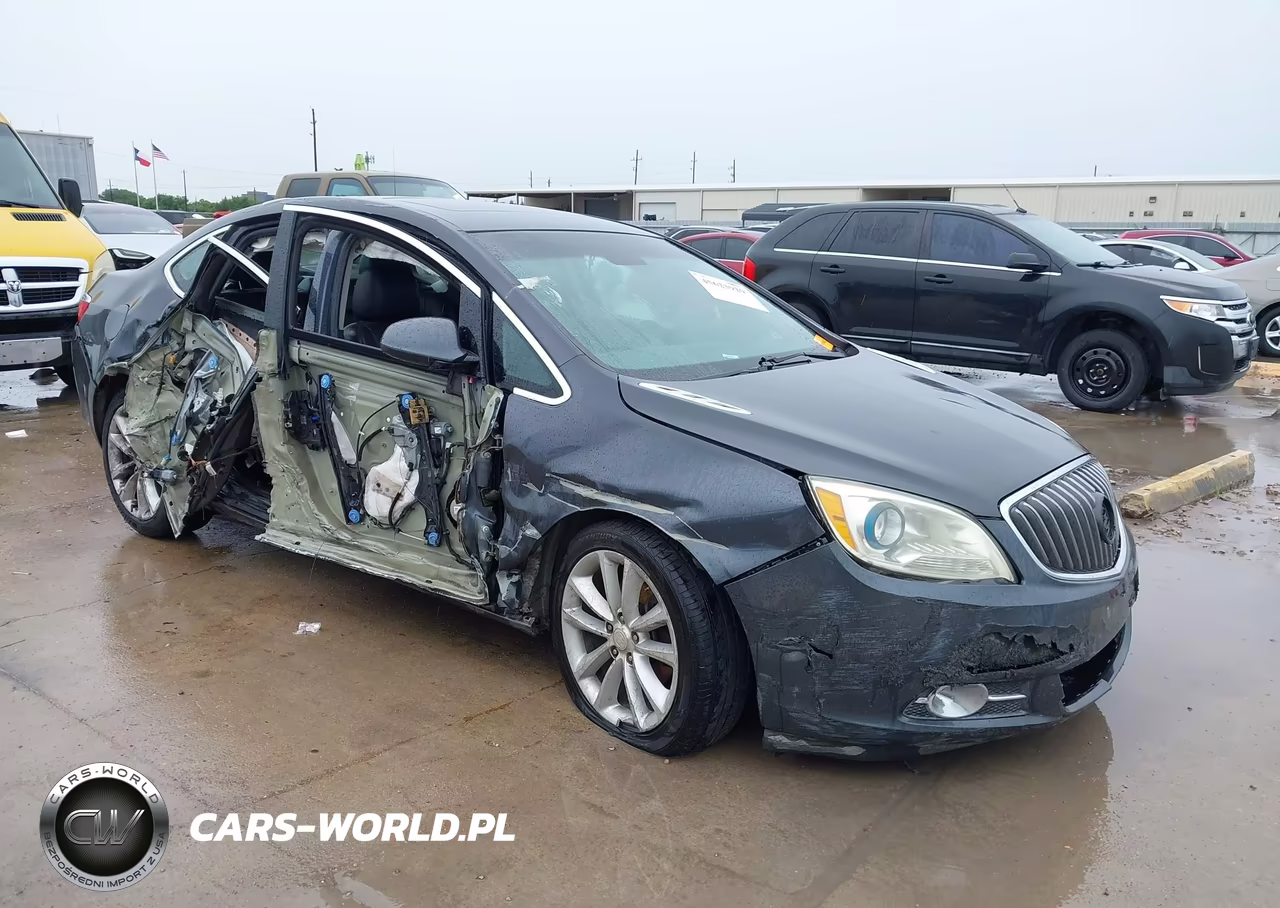 2012 Buick Verano Leather Group
