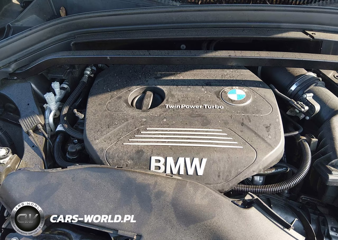 2018 BMW X2 xDrive28I VIN:WBXYJ5C30JEF80654 - 10