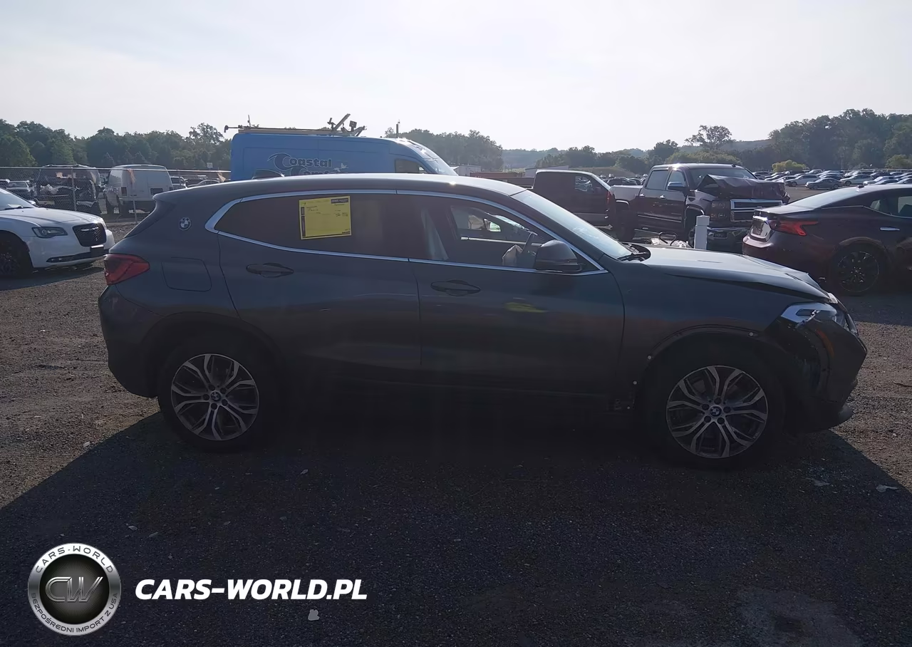 2018 BMW X2 xDrive28I VIN:WBXYJ5C30JEF80654 - 13