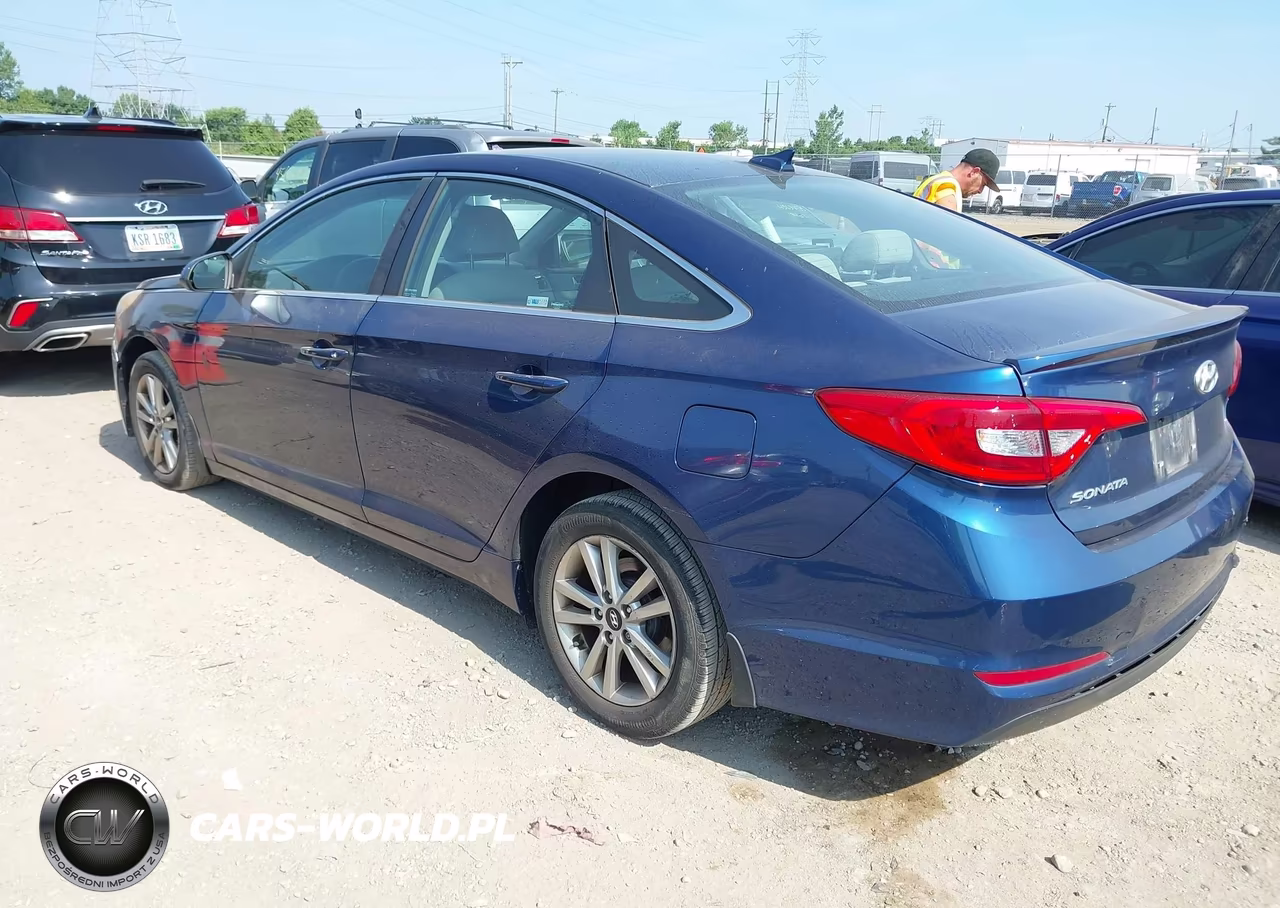 2015 Hyundai Sonata Se VIN:5NPE24AF1FH209463 - 3
