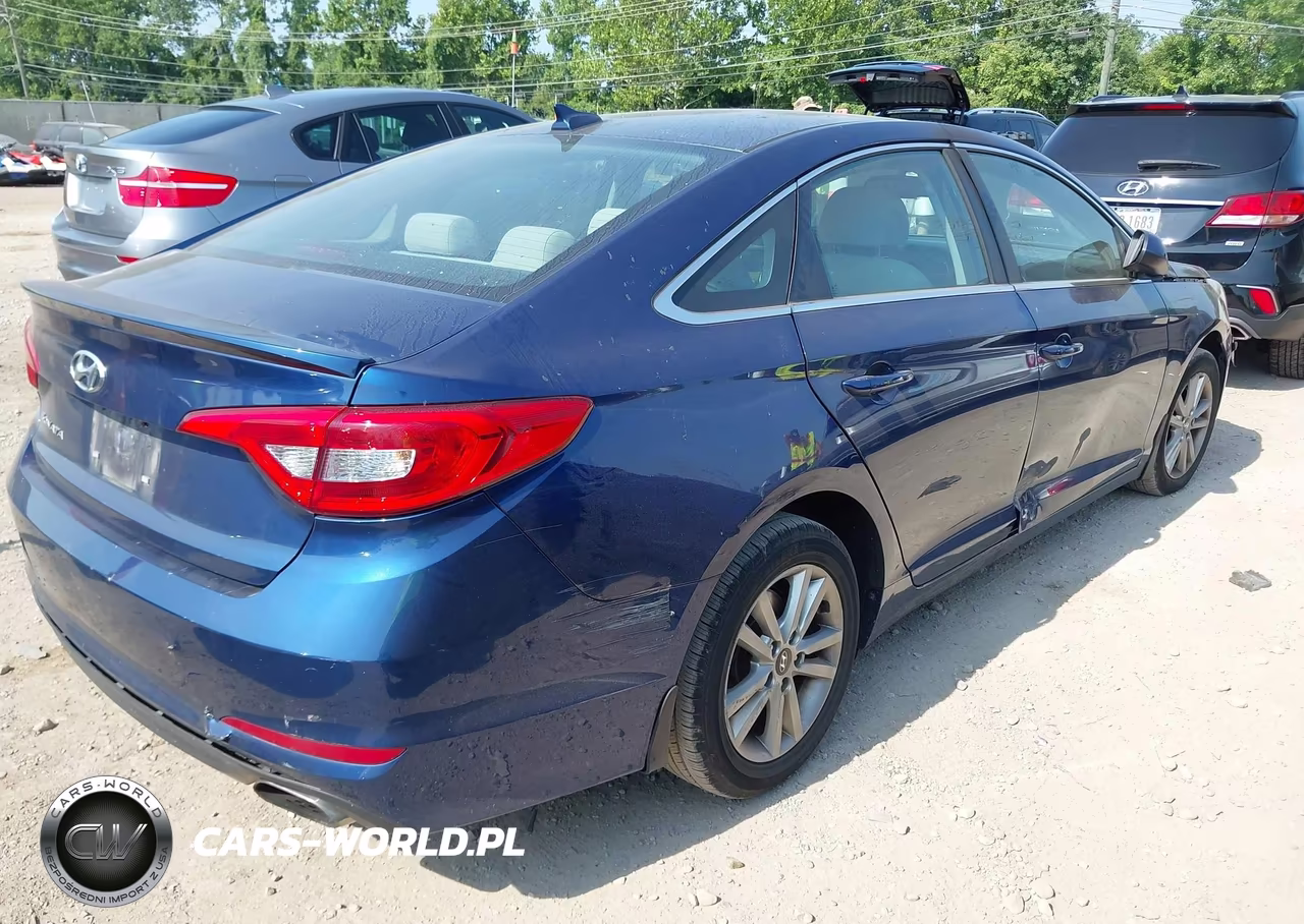 2015 Hyundai Sonata Se VIN:5NPE24AF1FH209463 - 4