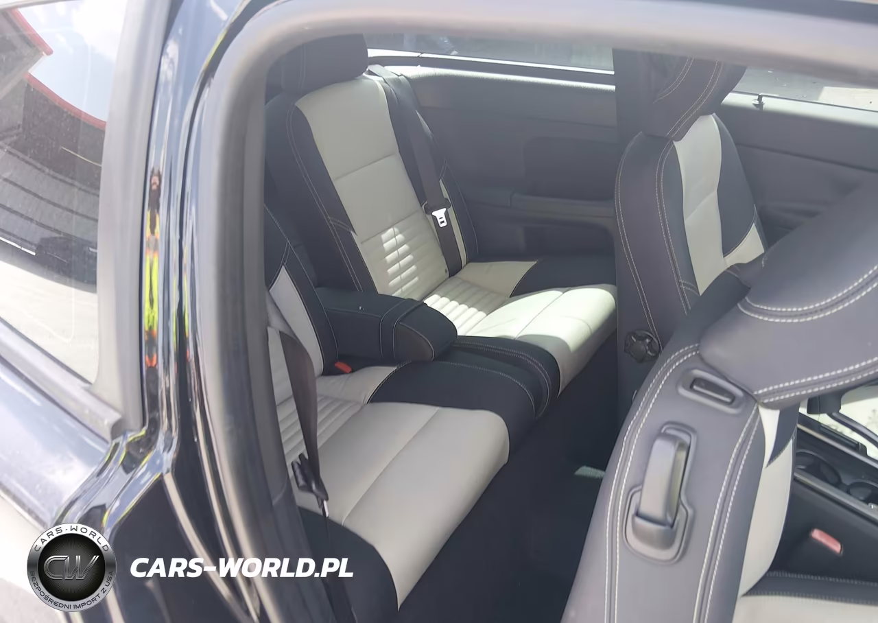 2013 Volvo C30 T5-T5 Platinum-T5 Premier-T5 Premier Plus-T5 R-Design-T5 R-Design Platinum-T5 R-Design Premier VIN:YV1672MK2D2303007 - 8