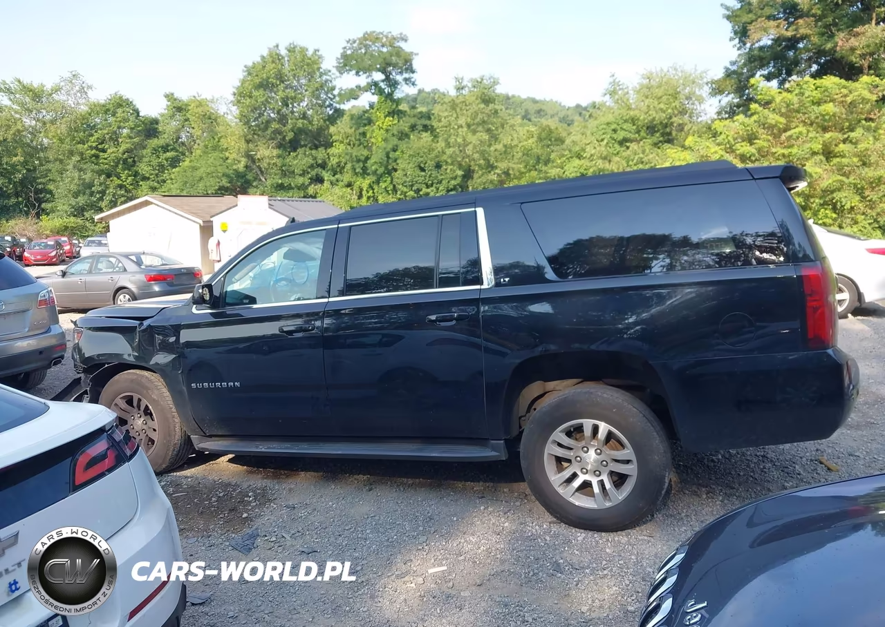 2019 Chevrolet Suburban Lt VIN:1GNSKHKC5KR375011 - 14
