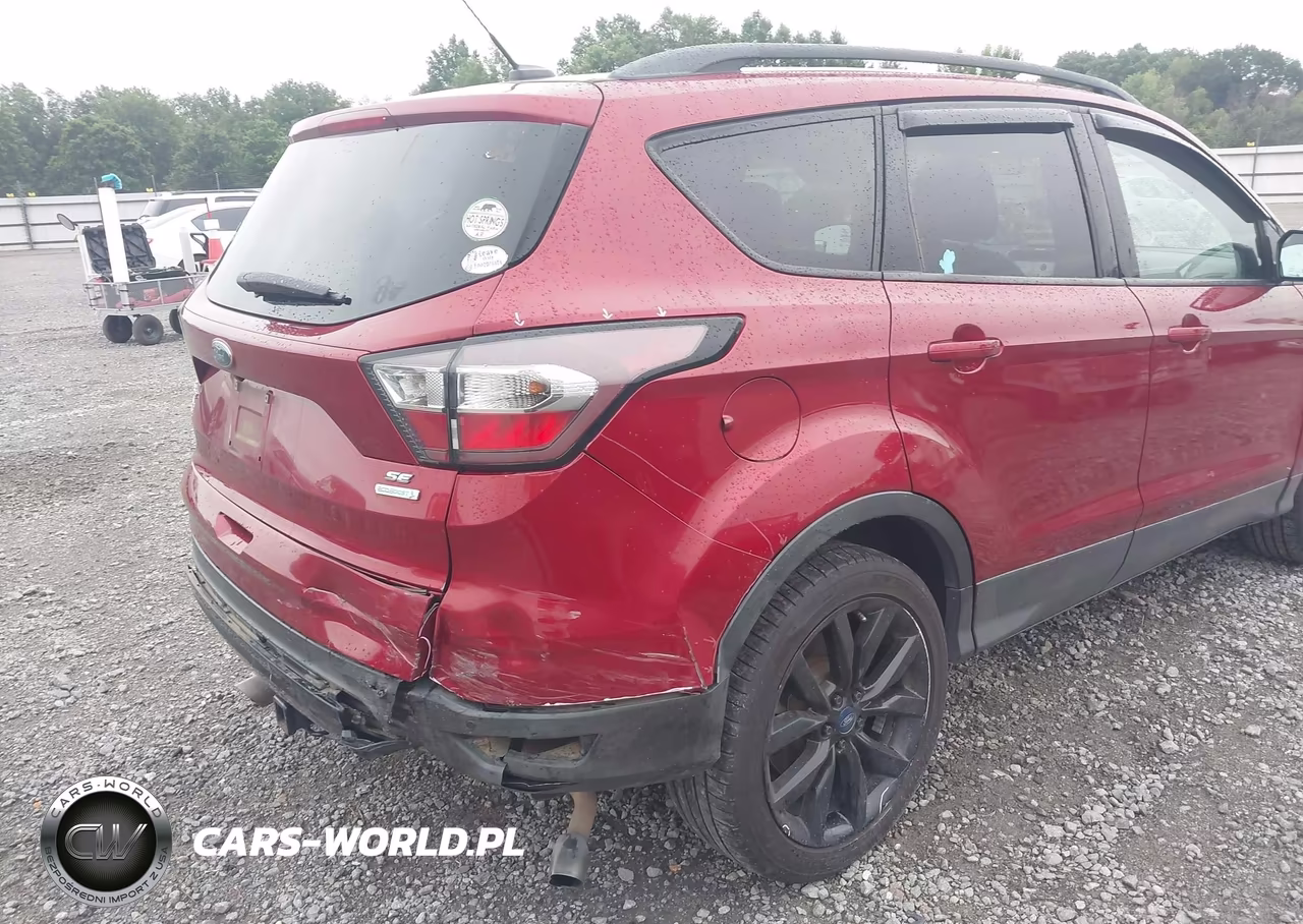 2017 Ford Escape Se VIN:1FMCU0G91HUC07065 - 6