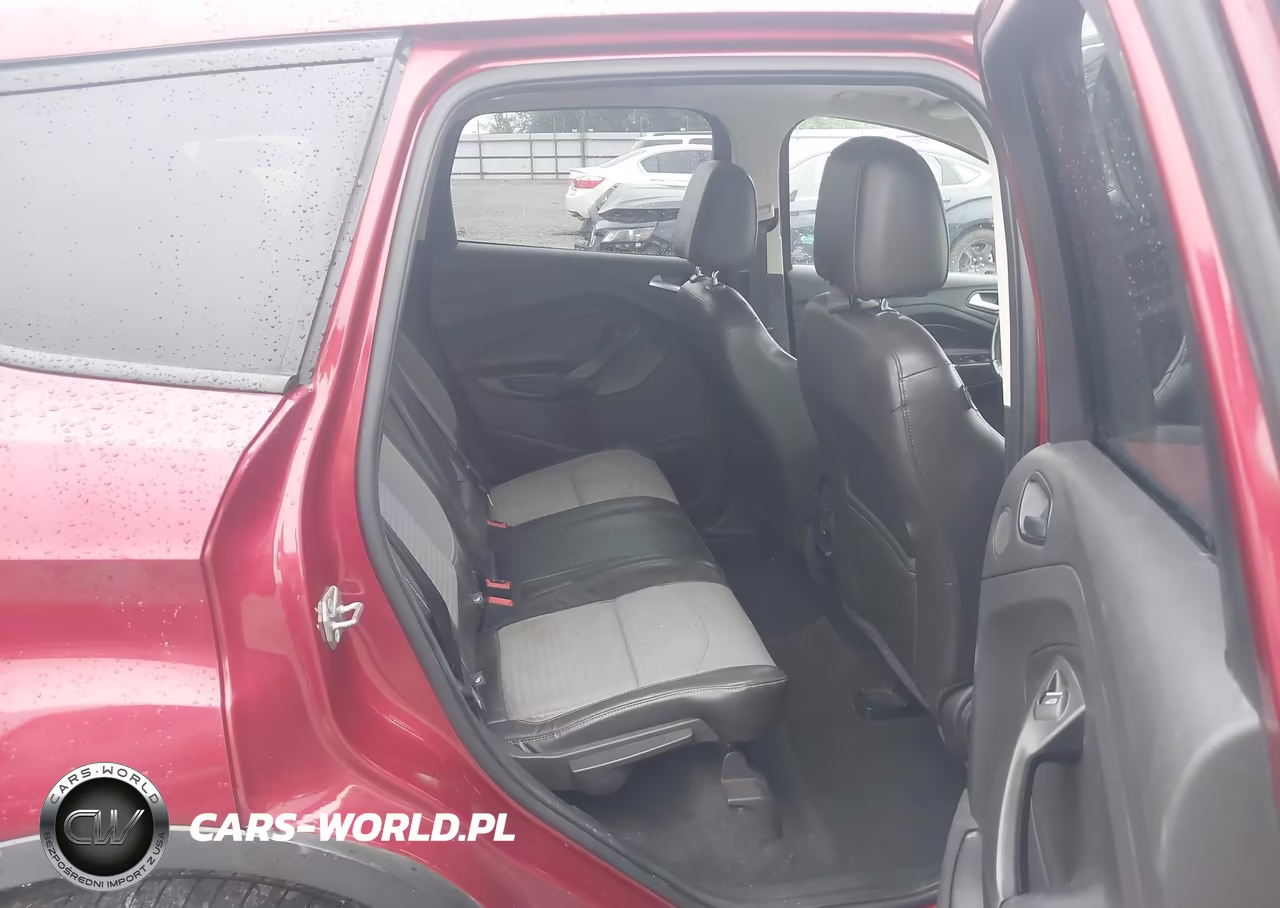 2017 Ford Escape Se VIN:1FMCU0G91HUC07065 - 8