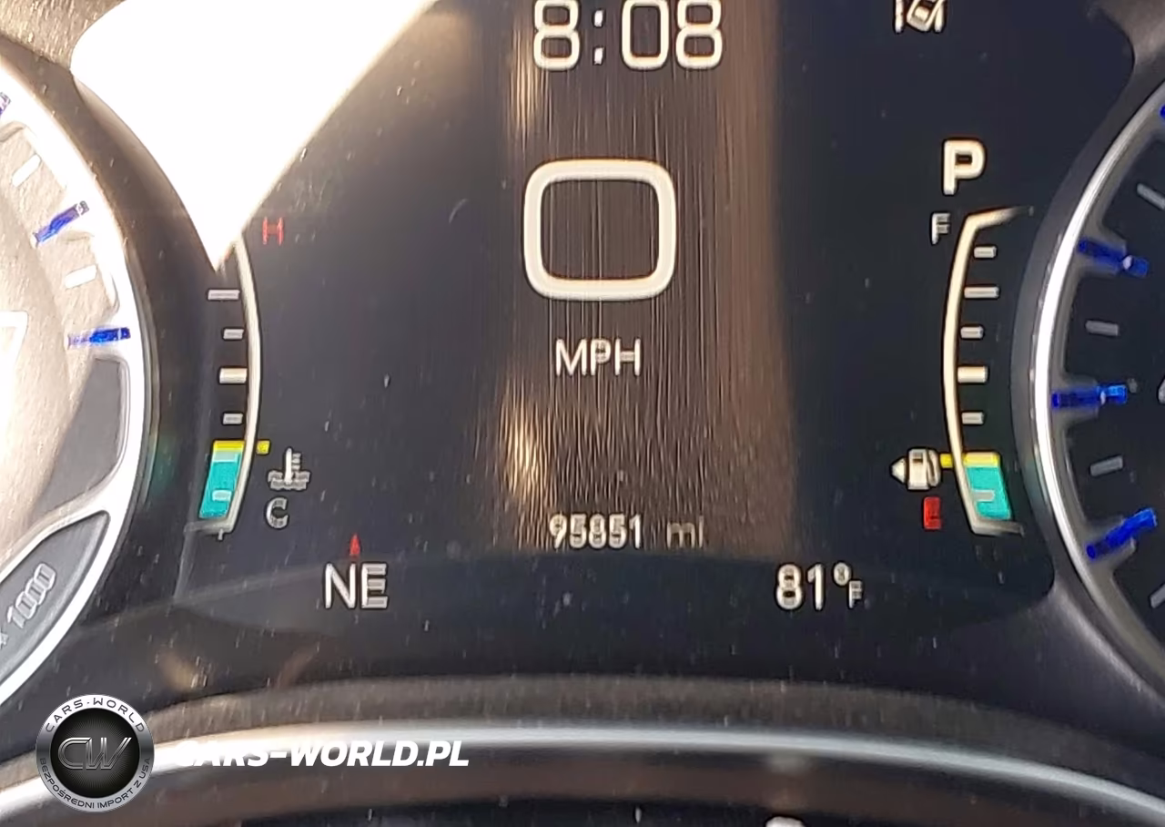 2018 Chrysler Pacifica Touring L Plus VIN:2C4RC1EG1JR112887 - 15