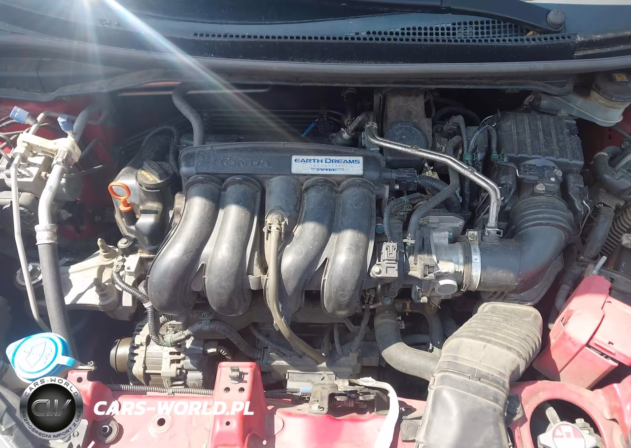 2015 Honda Fit Lx VIN:3HGGK5H5XFM758134 - 10