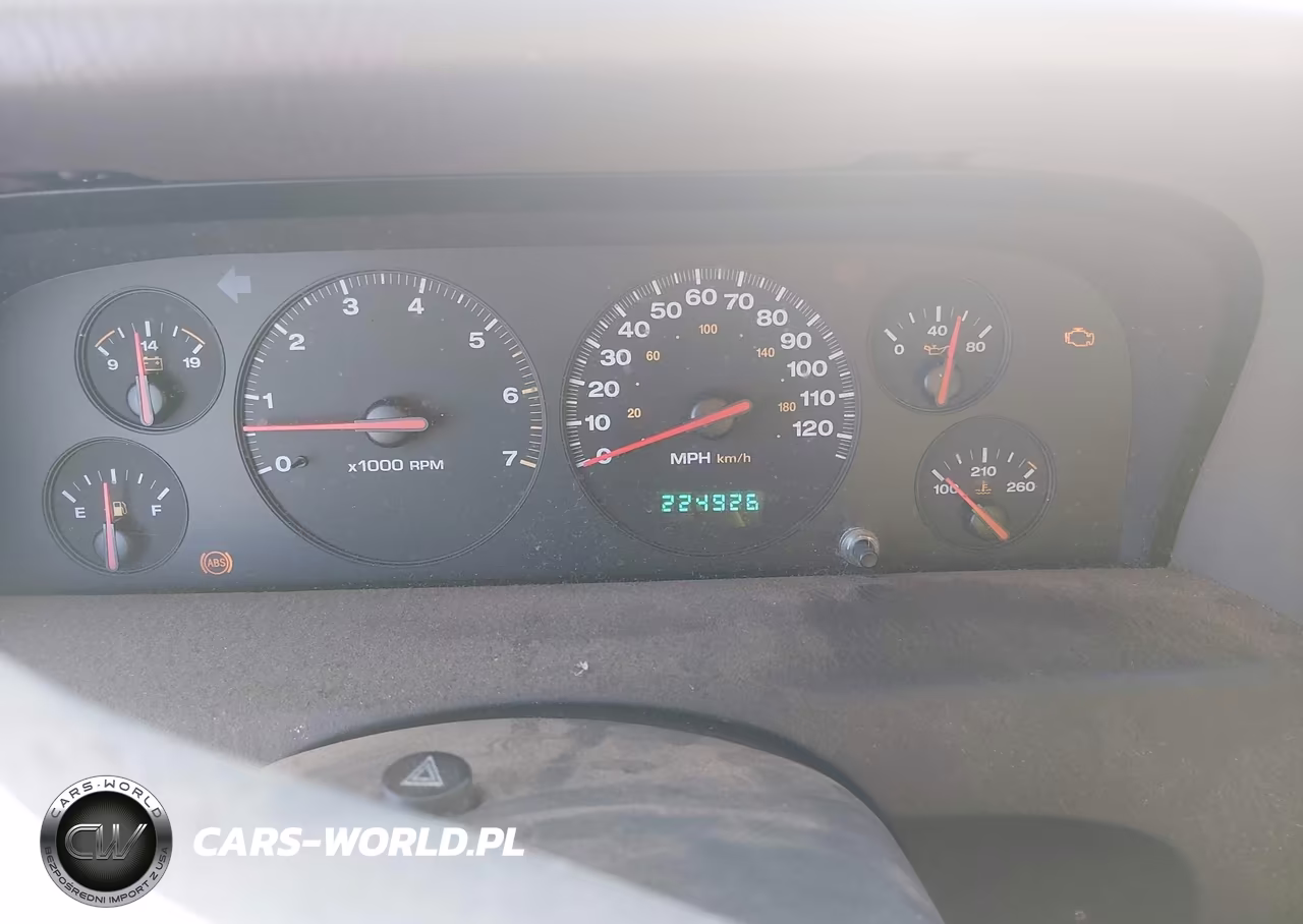 2001 Jeep Grand Cherokee Laredo VIN:1J4GW48N21C562447 - 7