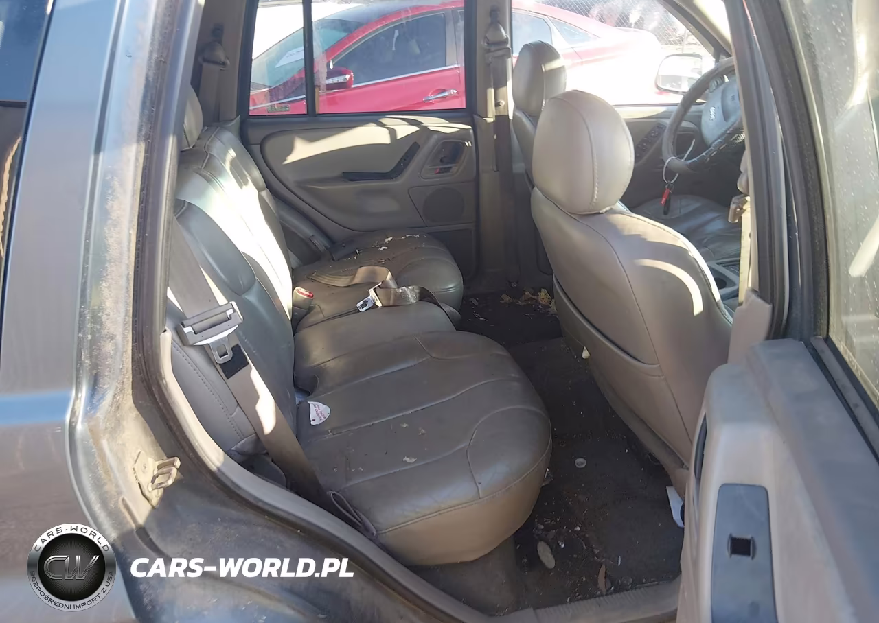 2001 Jeep Grand Cherokee Laredo VIN:1J4GW48N21C562447 - 8