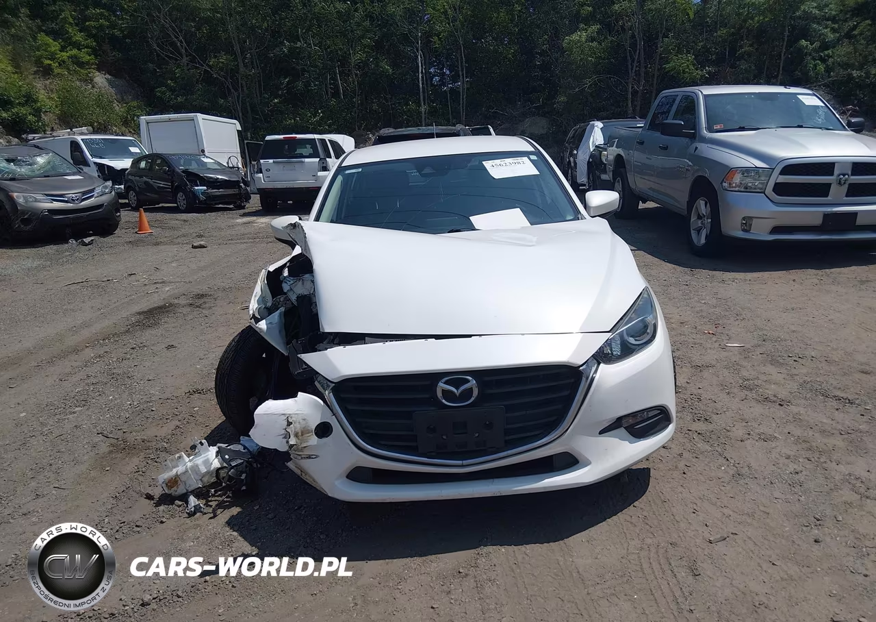 2018 Mazda Mazda3 Touring VIN:3MZBN1L36JM168517 - 12