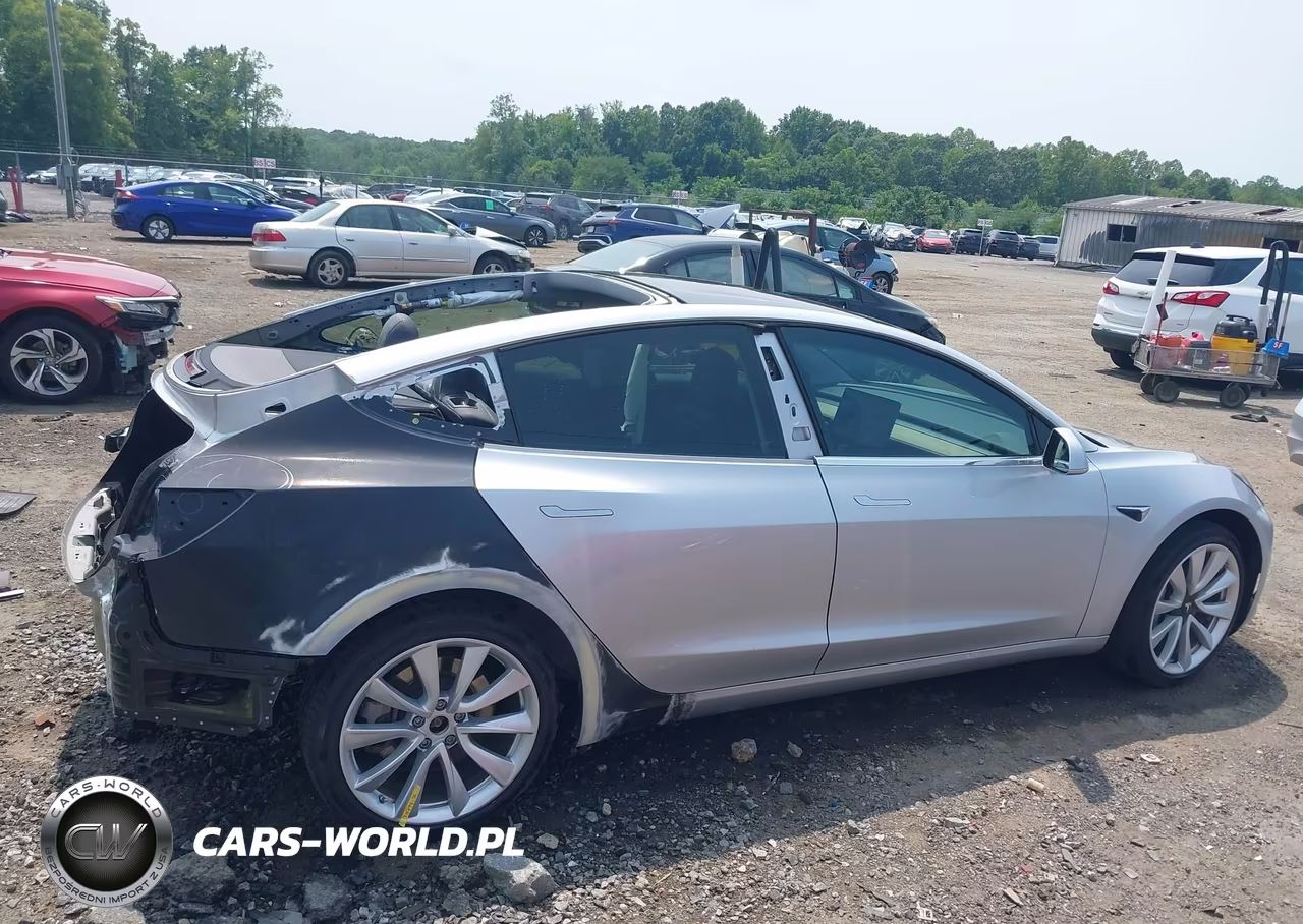 2018 Tesla Model 3 Long Range-Mid Range VIN:5YJ3E1EA5JF060865 - 14